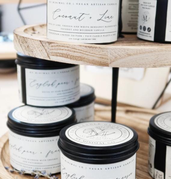 Scented ecosoya and ecococo candle, vegan, black tin (110 g)