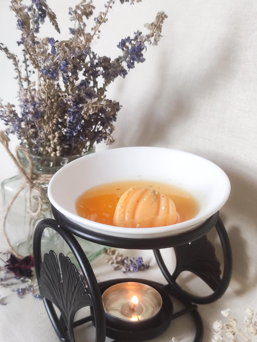 Ginkgo metallic burner for oils and wax melts